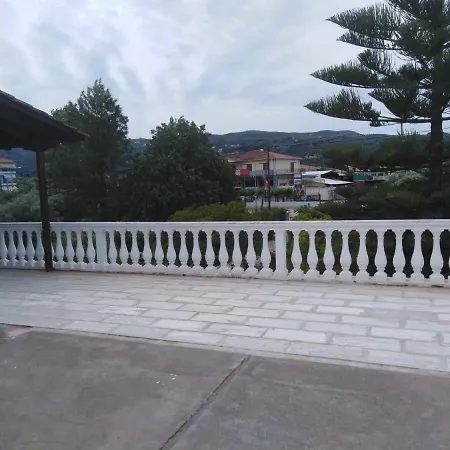Villas Center Βίλα